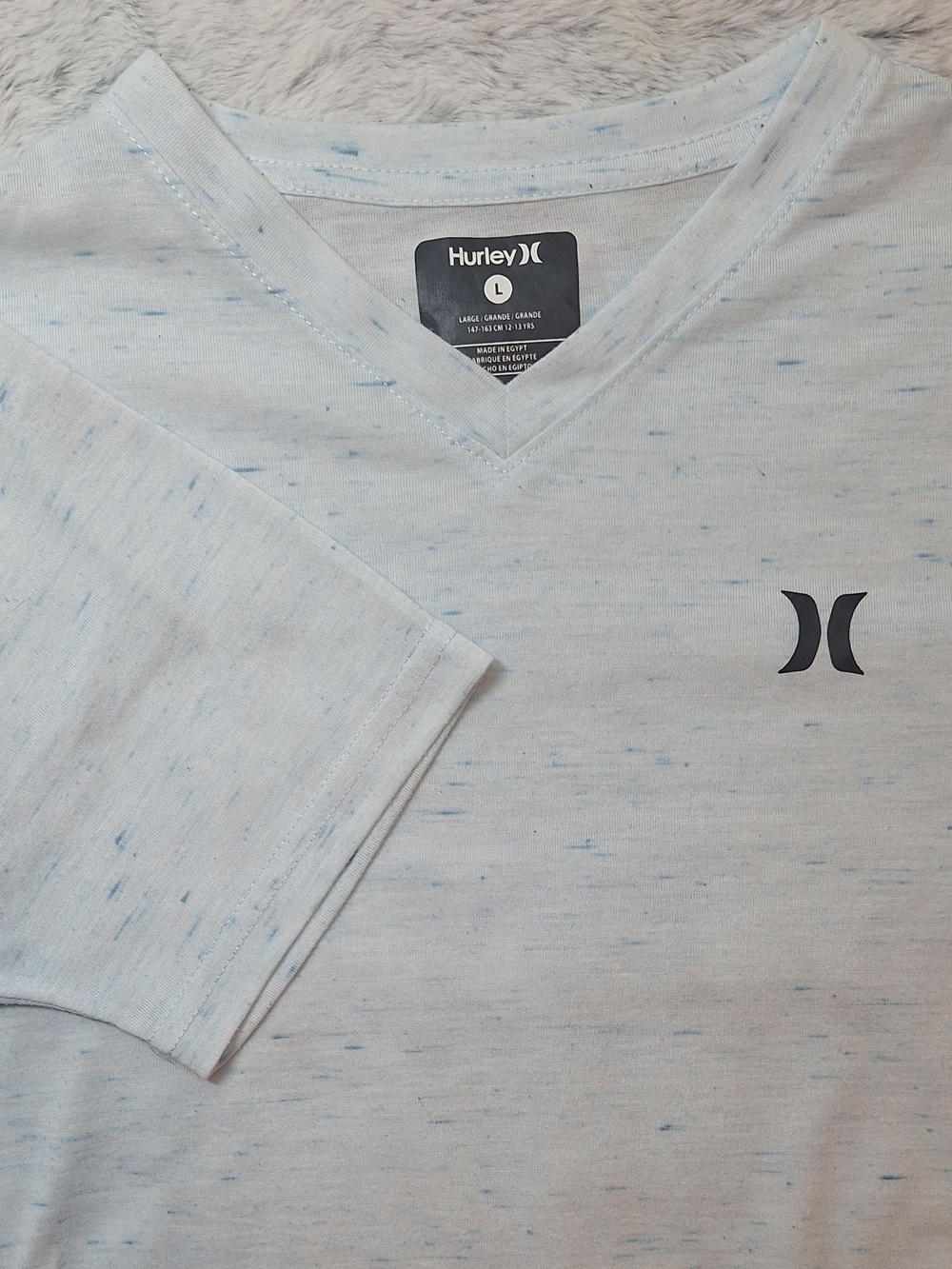 Hurley Boys Cloud Slub V-Neck T-Shirt L
